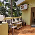 Rosean Homestay Self Service Apartments