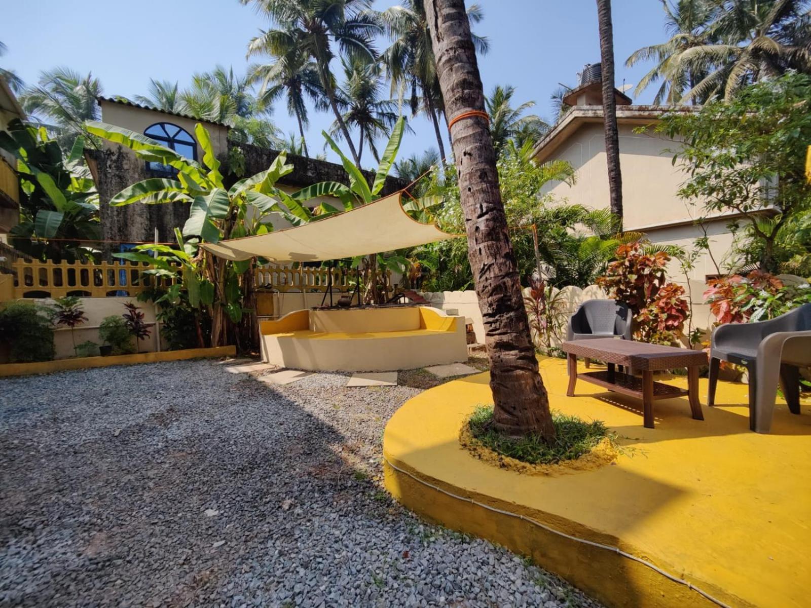 Rosean Self Service Apartment Candolim